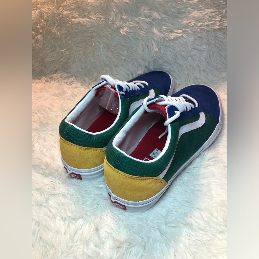Vans Men's Blue Green Yellow and Red Sneakers Men’s size 10.5 NWOT - Picture 7 of 16